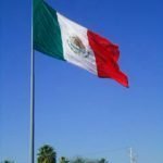 Asta bandera monumental de México
